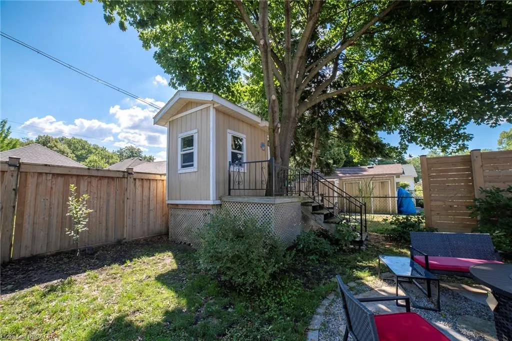 38 Kenmore Road