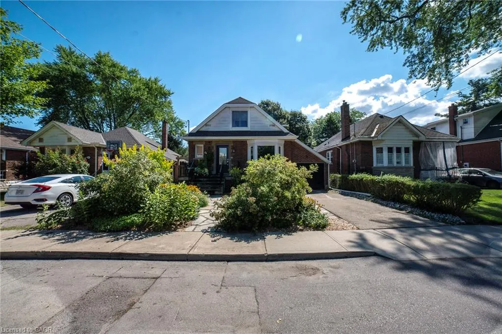 38 Kenmore Road