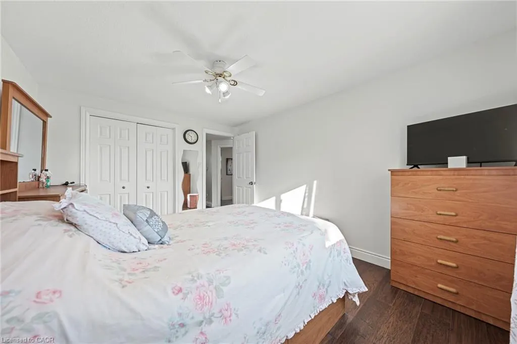 81 Eastforest Trail