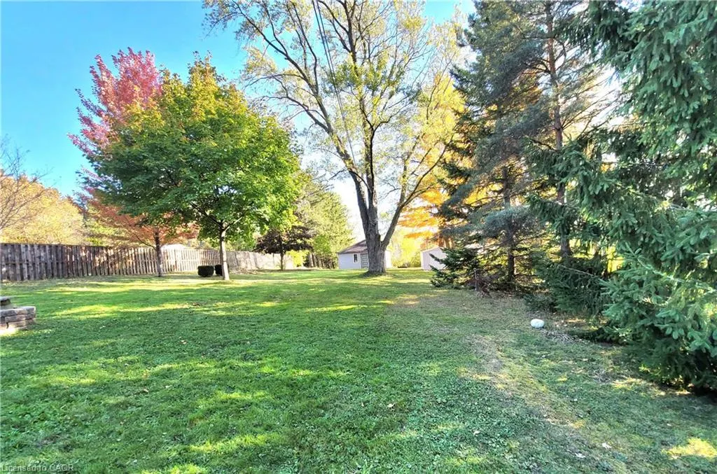 111 Riverbank Drive N