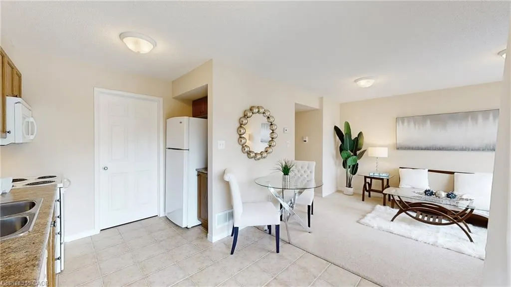 950 Highland Road W, ##6