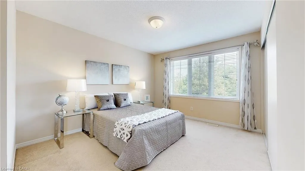 950 Highland Road W, #6