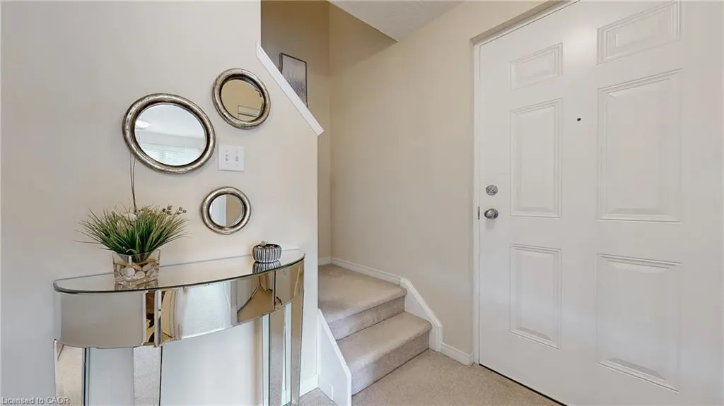 950 Highland Road W, ##6