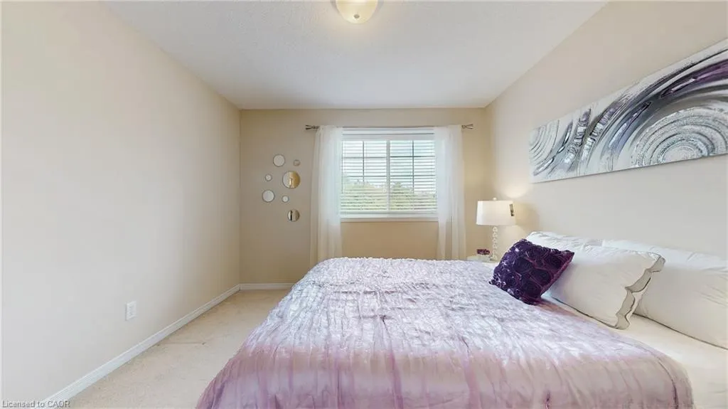 950 Highland Road W, ##6