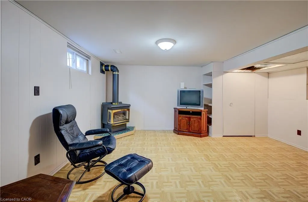 255 Grand Street