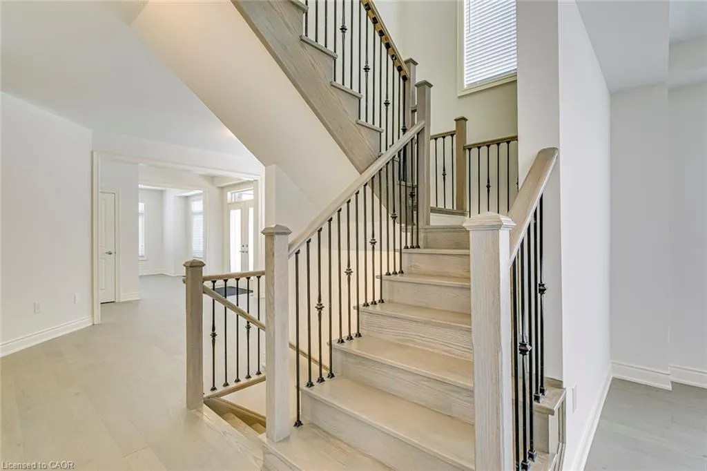110 Cattail Crescent