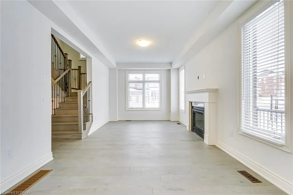 110 Cattail Crescent