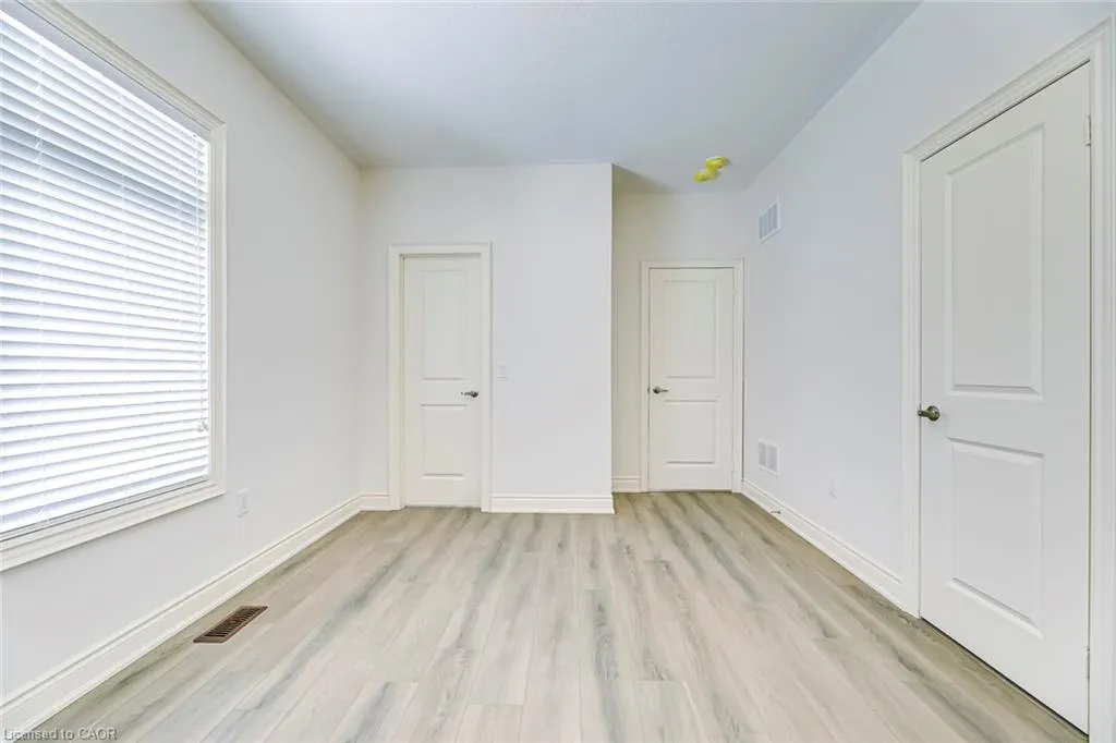 110 Cattail Crescent