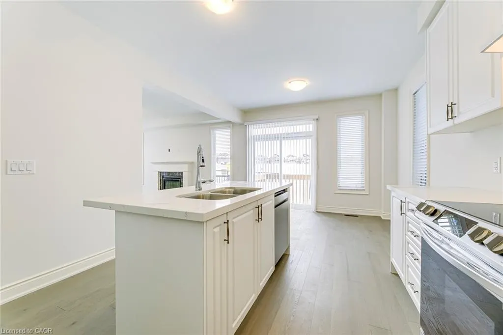 110 Cattail Crescent