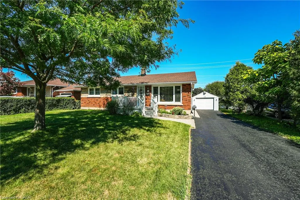 11 Riverview Drive