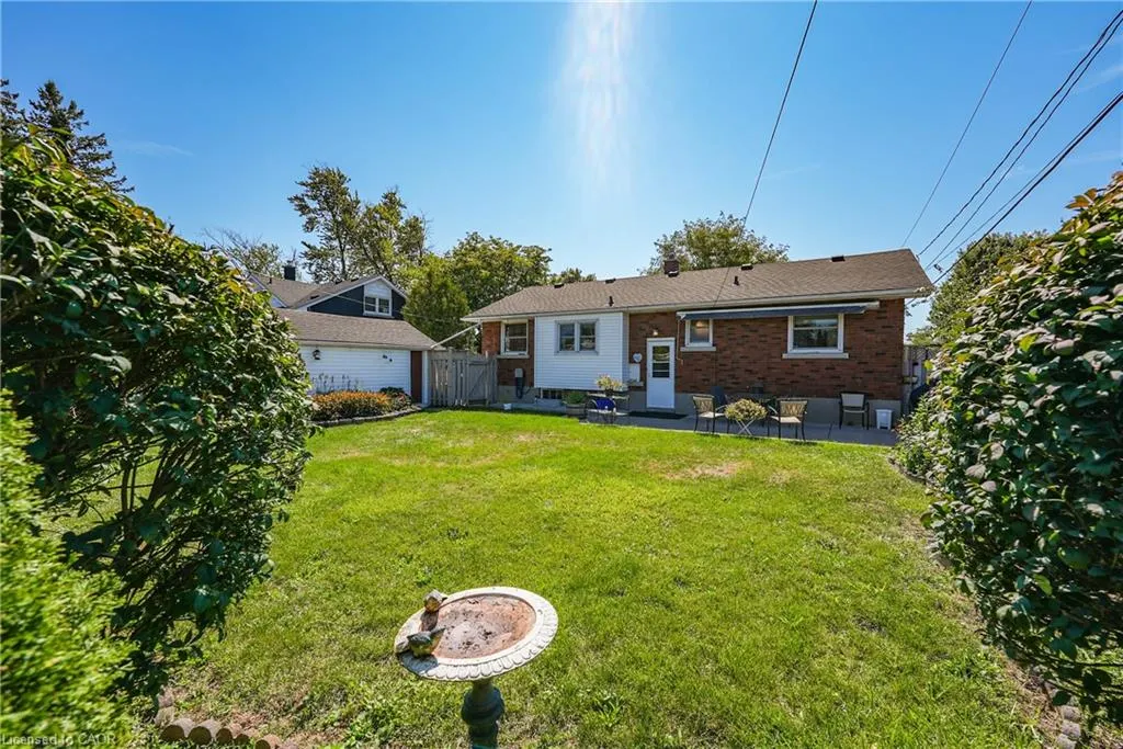 11 Riverview Drive