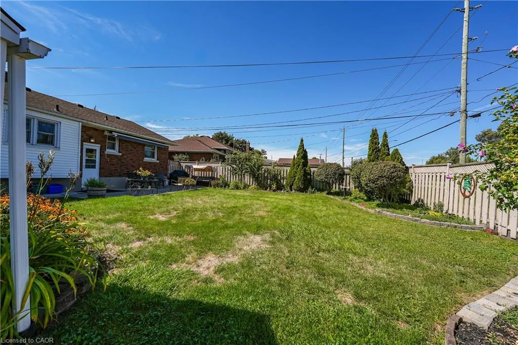 11 Riverview Drive