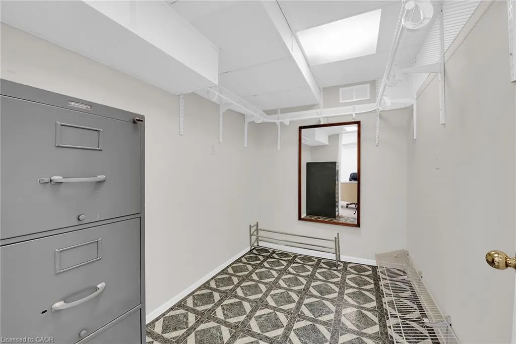 213 Nash Road S, #22