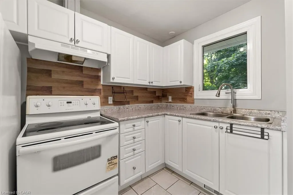 188 St Vincent Street, #MAIN