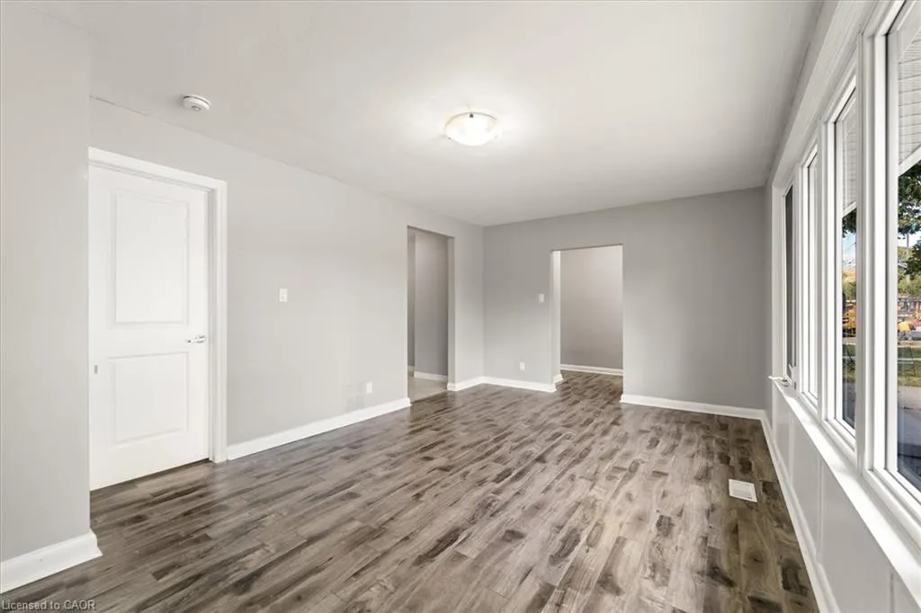 188 St Vincent Street, #MAIN