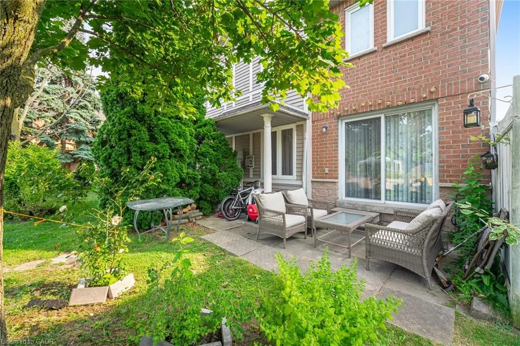 833 Scollard Court, #30