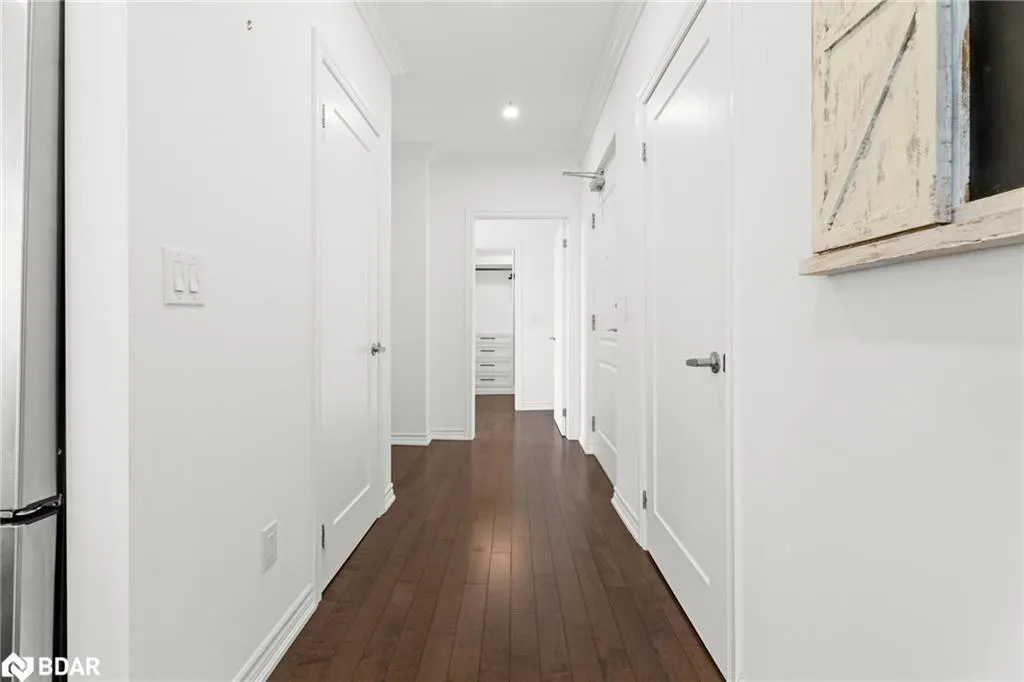 81 Robinson Street Street, #1106