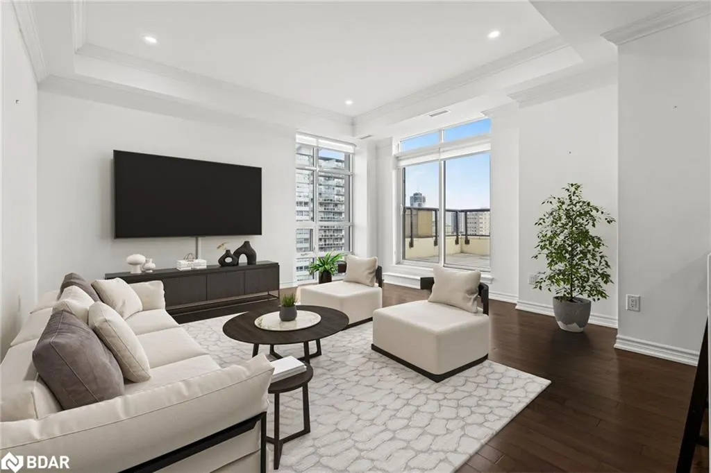 81 Robinson Street Street, #1106