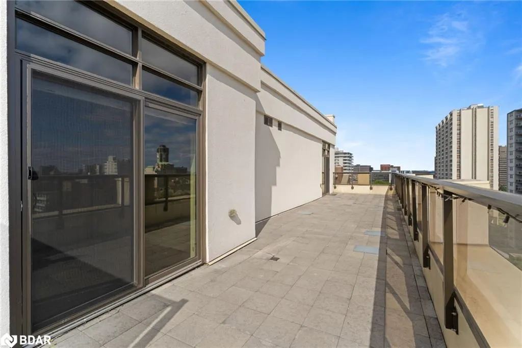 81 Robinson Street Street, #1106