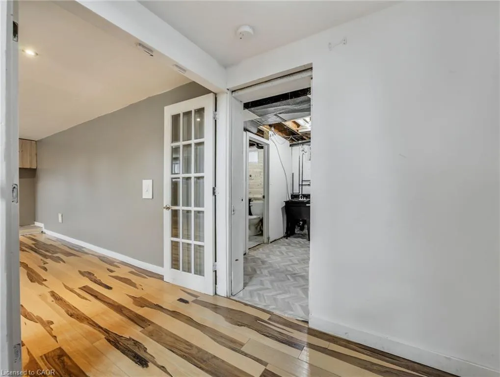 66 Rosewood Avenue