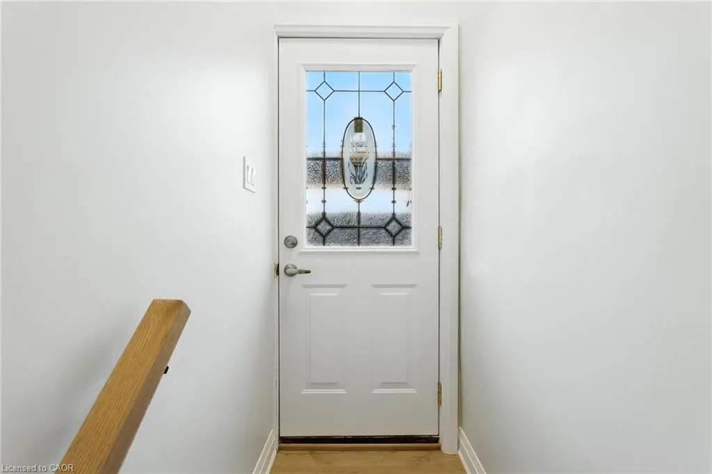 929 Upper Ottawa Street
