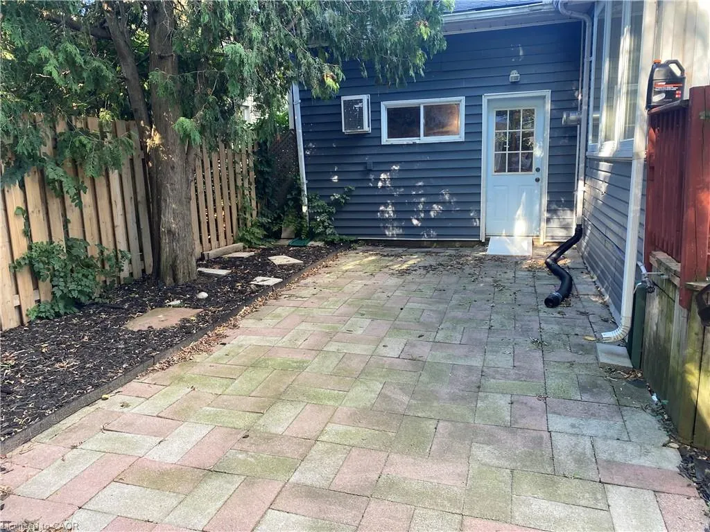 40 Kerman Avenue