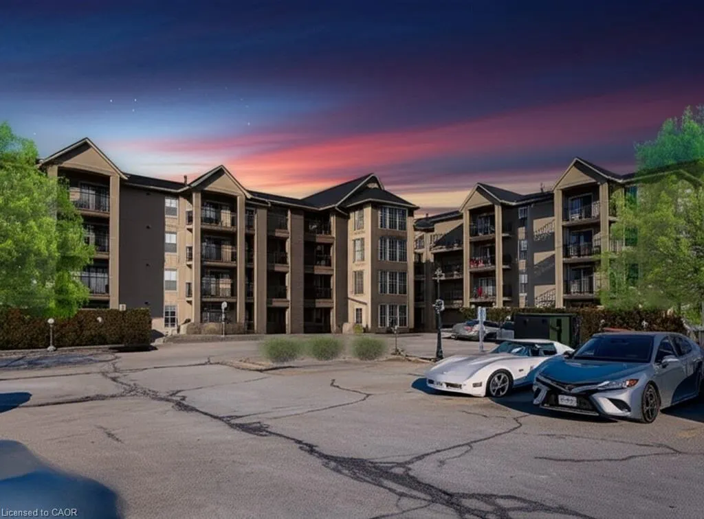 1421 Walkers Line, #102