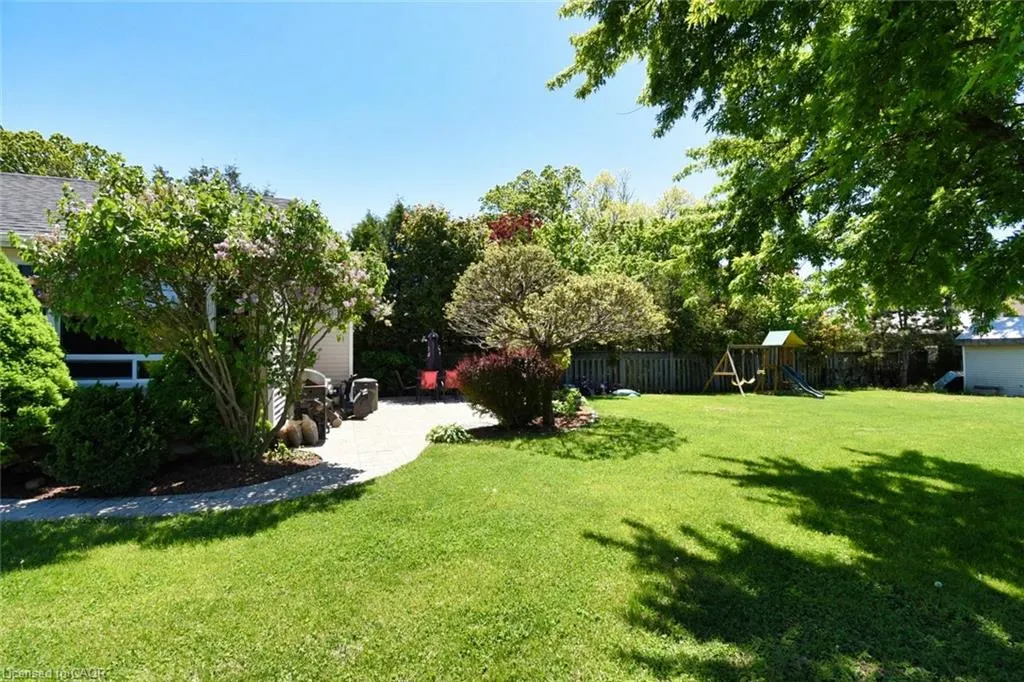 3674 Campden Road