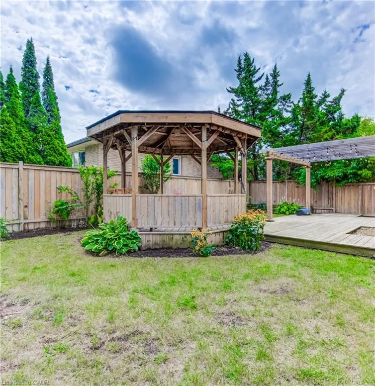 3 Westview Crescent