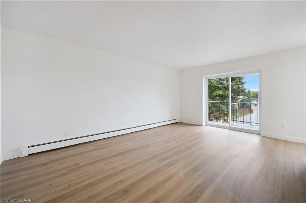 705 Glen Forrest Boulevard, #8