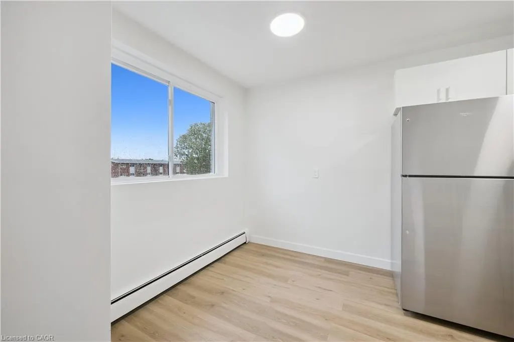 705 Glen Forrest Boulevard, #8
