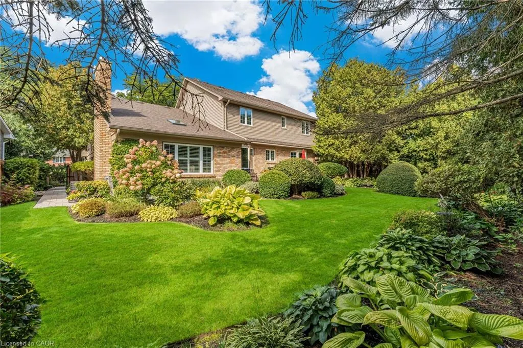 158 Broad Leaf Crescent