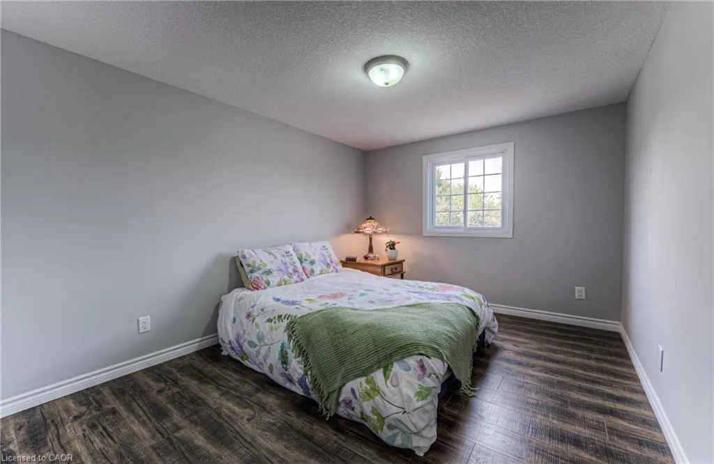 3 Westview Crescent, #UPPER