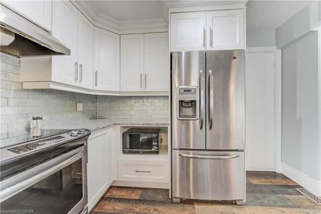 3 Westview Crescent, #UPPER