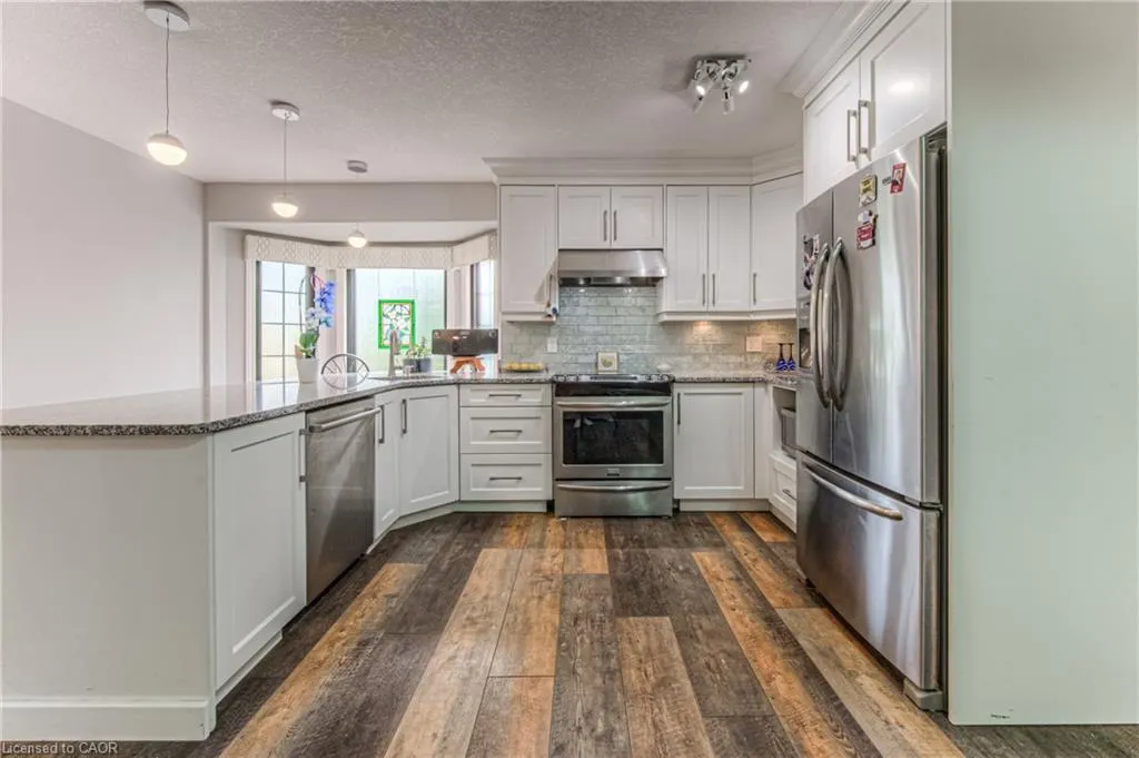 3 Westview Crescent, #UPPER