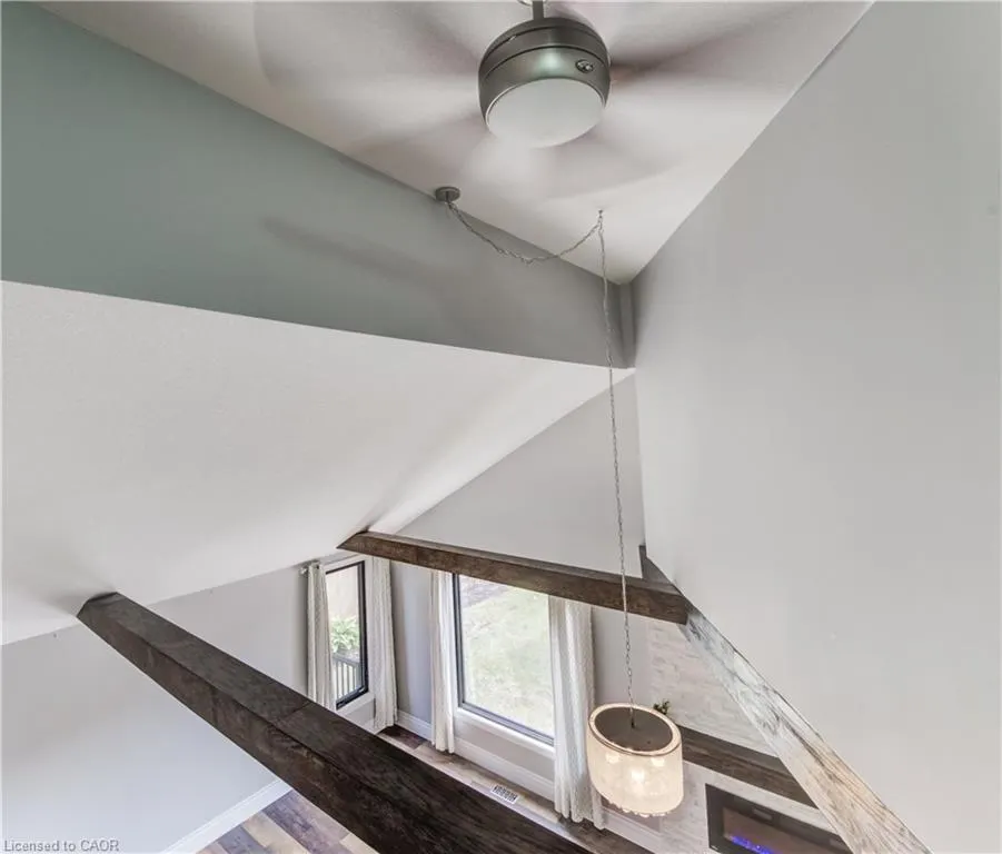 3 Westview Crescent, #UPPER