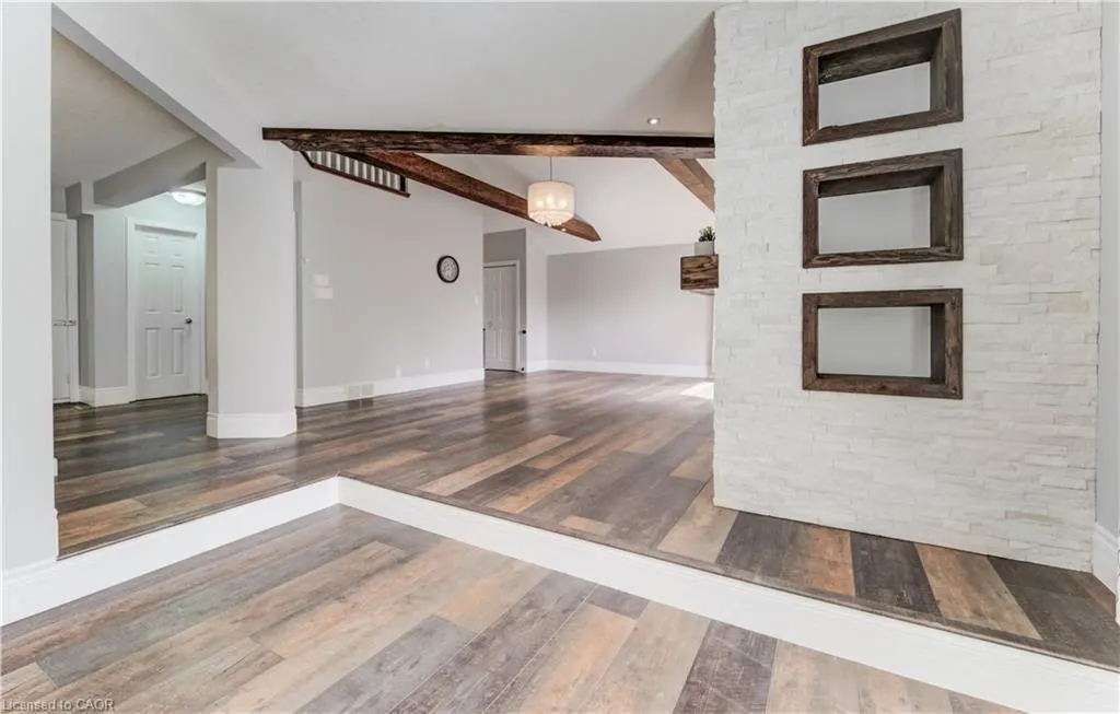 3 Westview Crescent, #UPPER