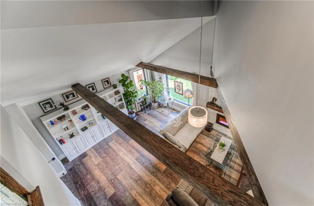 3 Westview Crescent, #UPPER