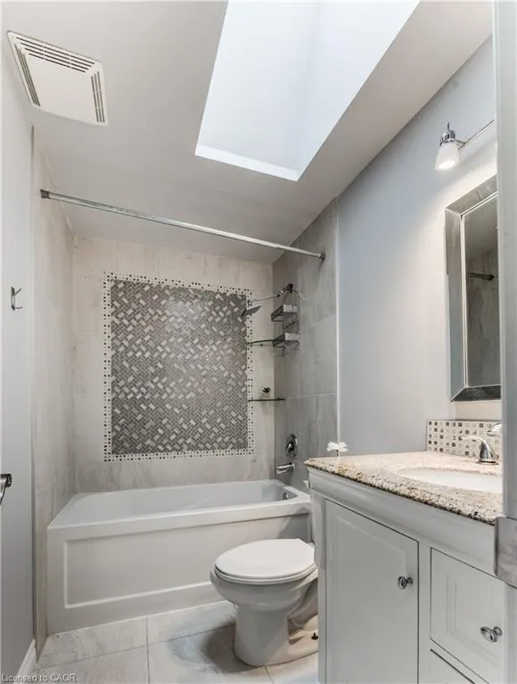 3 Westview Crescent, #UPPER