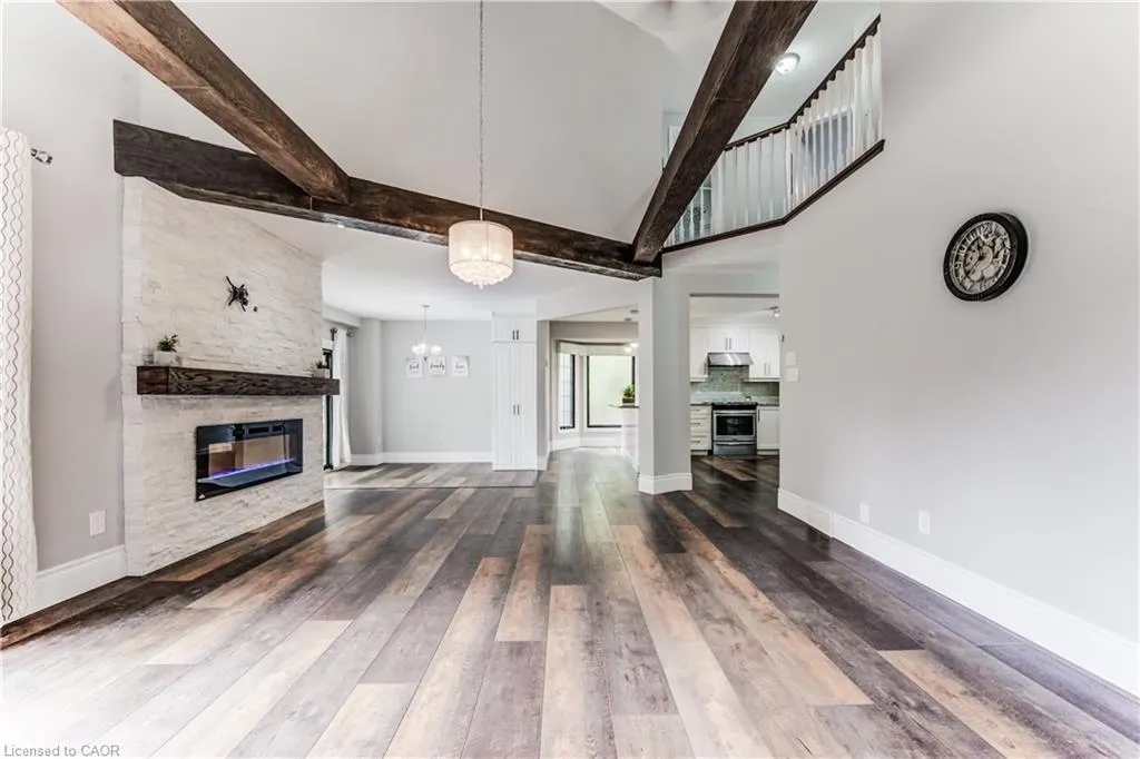 3 Westview Crescent, #UPPER