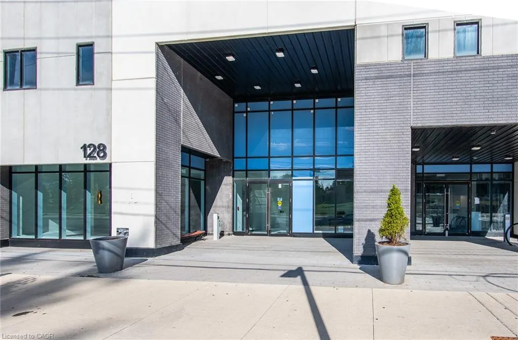 128 King Street N, #608
