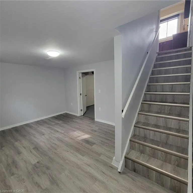 809 Walter Street, #A