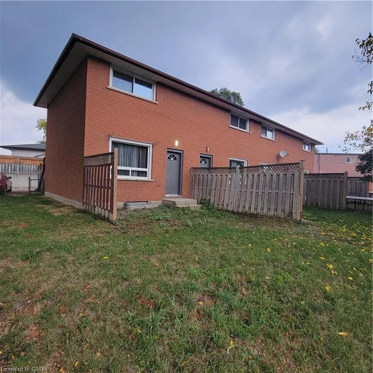 809 Walter Street, #A
