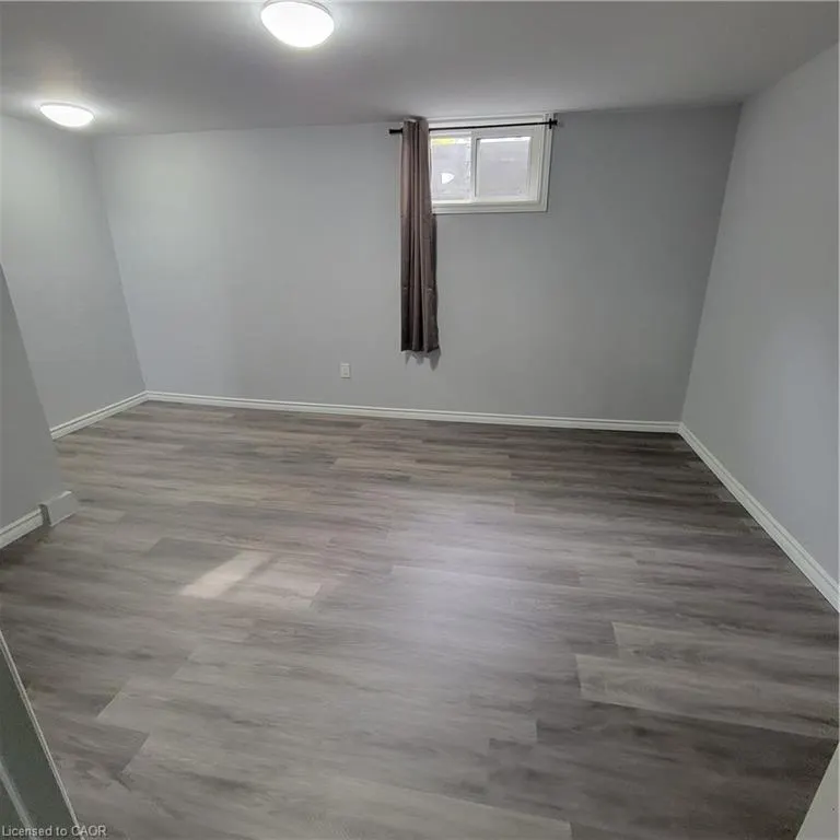 809 Walter Street, #A