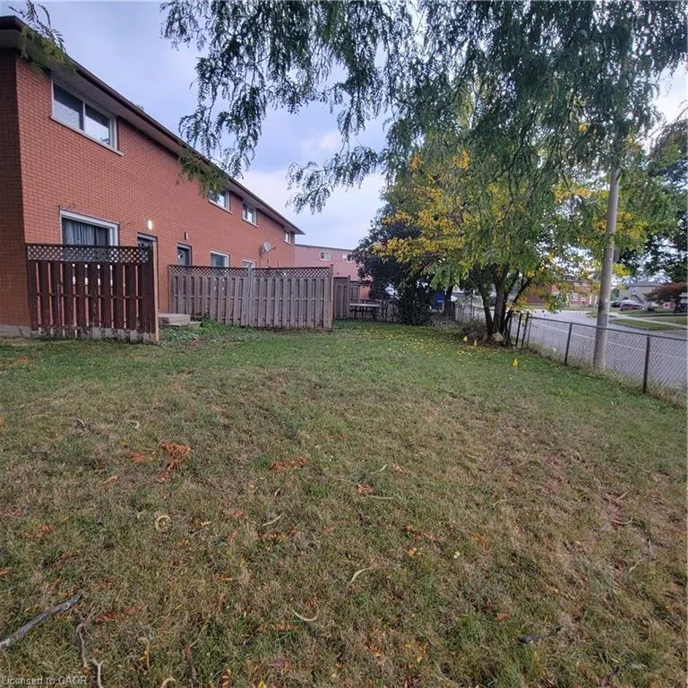 809 Walter Street, #A