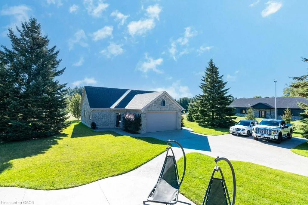 1825 Moser-Young Road