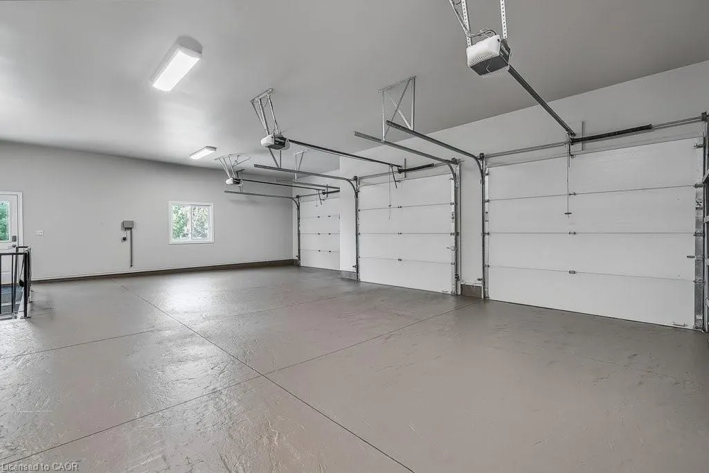 1825 Moser-Young Road