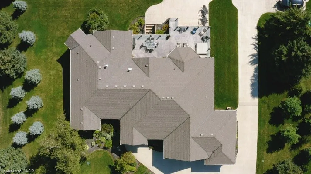 1825 Moser-Young Road