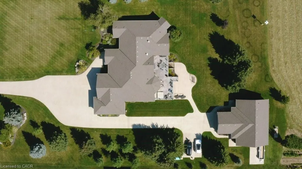1825 Moser-Young Road