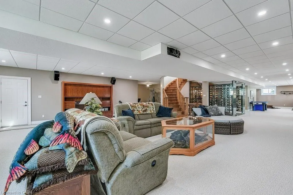 1825 Moser-Young Road
